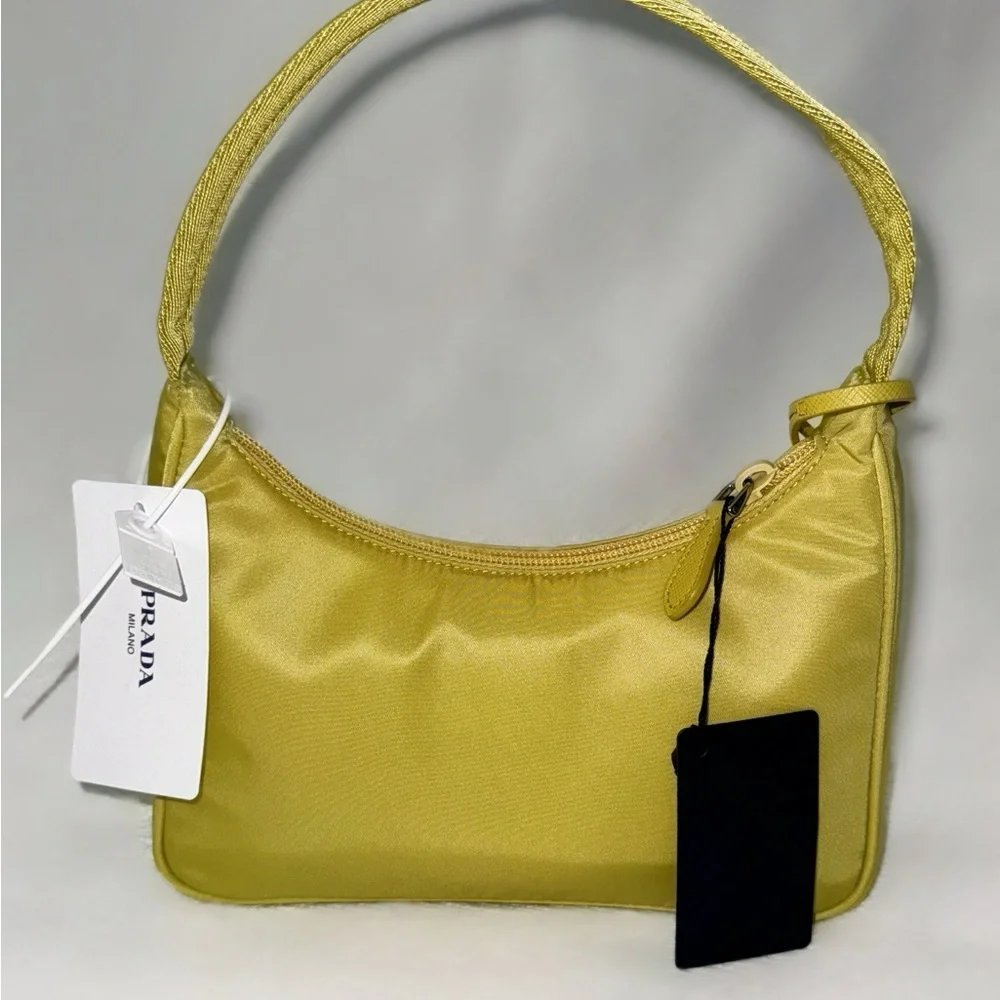 Prada re-edition 2000 re-nylon pineapple yellow Shoulder - Picture 5 of 5